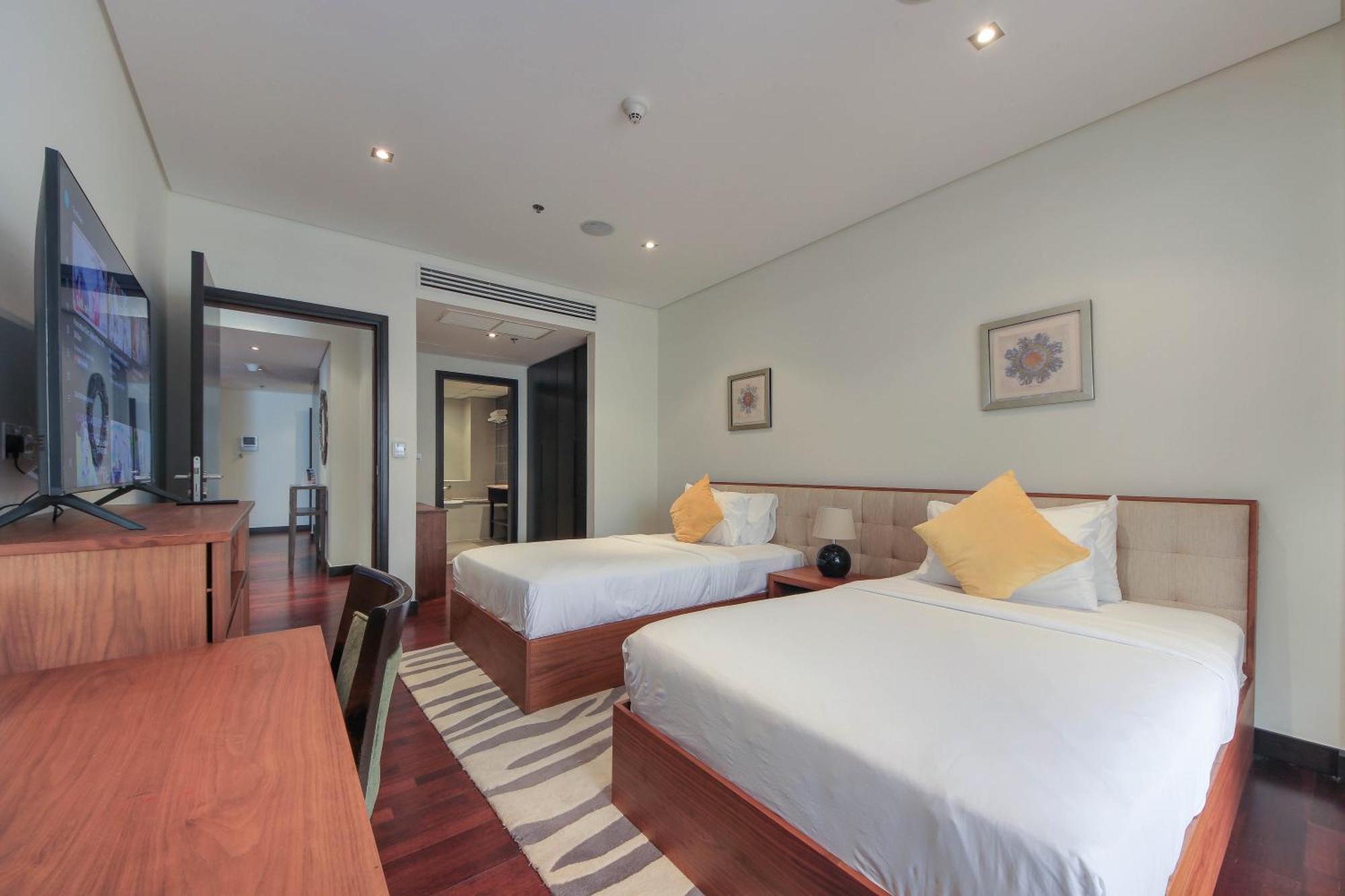 Luxe Getaways Royal Amwaj Palm Jumeirah Resort Apartment Holiday Home Dubai Room photo