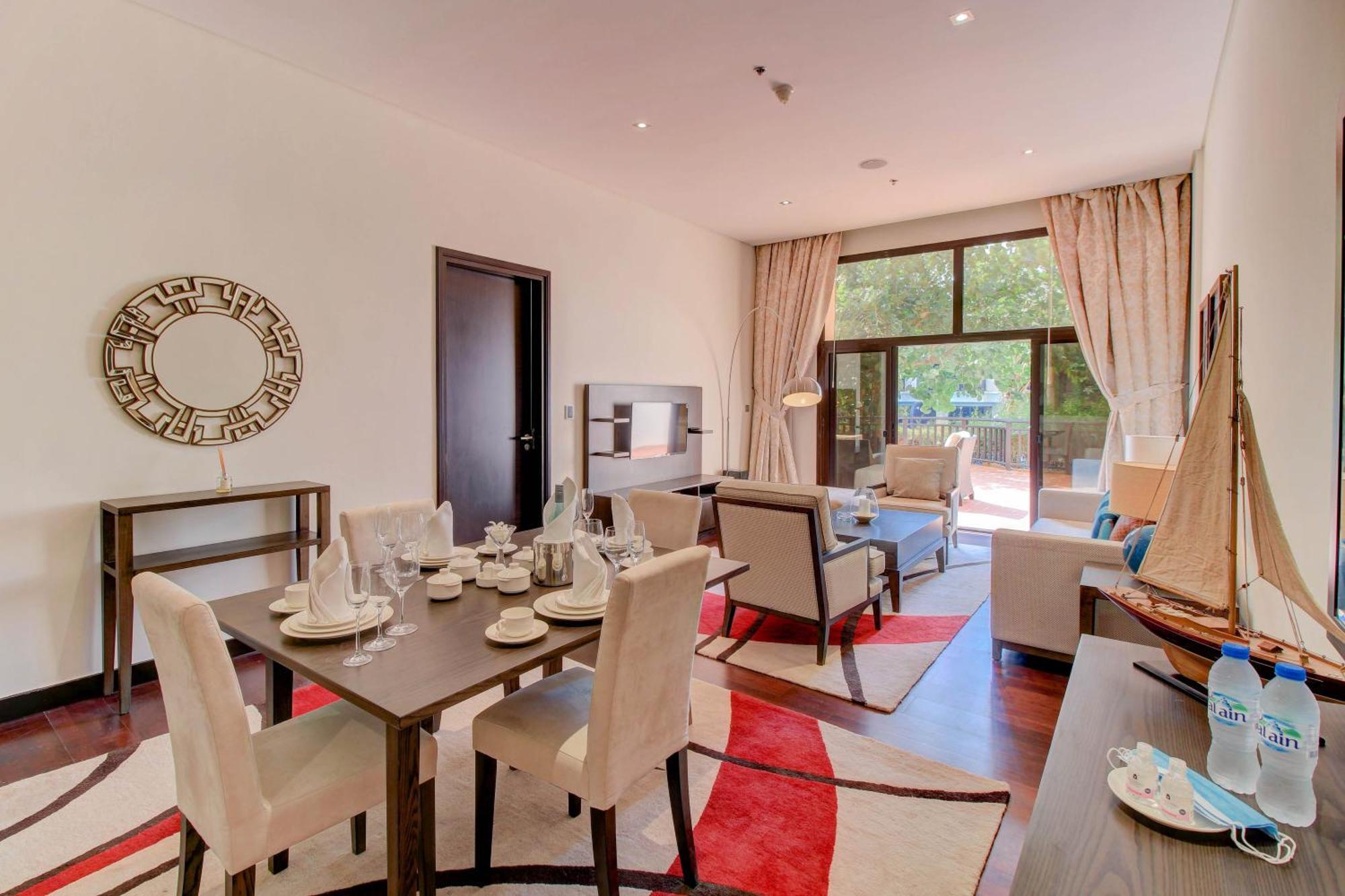 Luxe Getaways Royal Amwaj Palm Jumeirah Resort Apartment Holiday Home Dubai Room photo