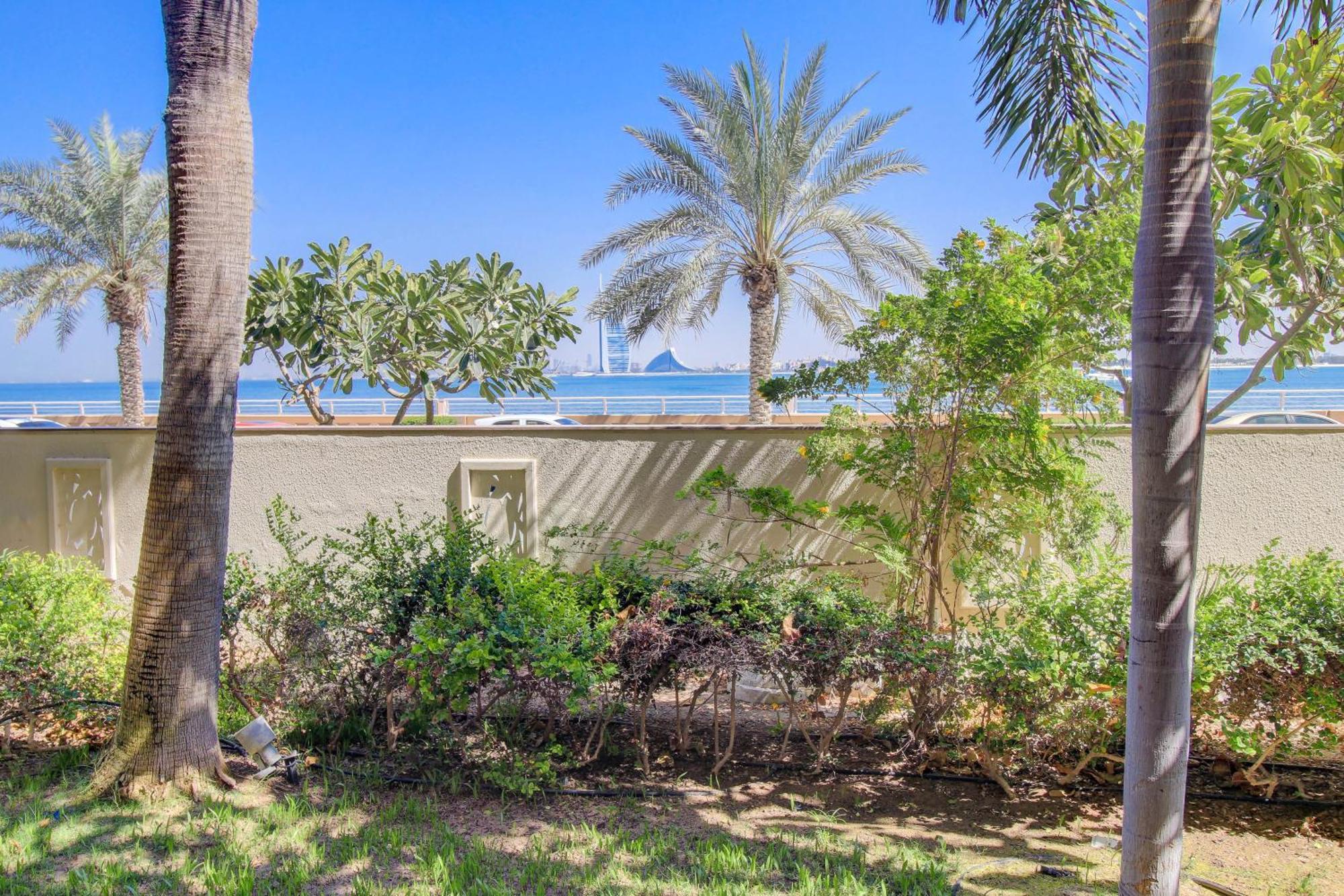 Luxe Getaways Royal Amwaj Palm Jumeirah Resort Apartment Holiday Home Dubai Exterior photo